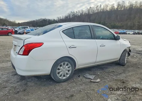 2016 Nissan Versa S z USA, uszkodzony, nr VIN 3N1CN7AP7GL868502